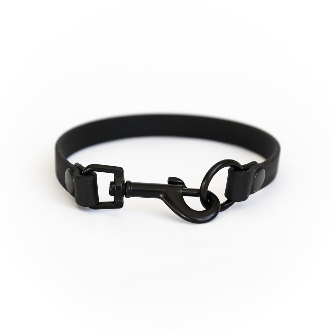 Black House Collar